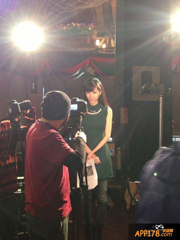 女神降临 叶梓萱出演《君王3》拍摄花絮曝光