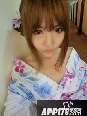 性感主播突袭《任性英雄》 私密照大曝光