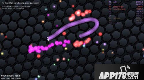 蛇蛇大作战开局发展策略分析