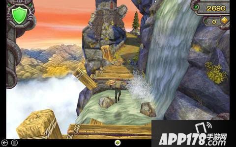 神庙逃亡2国际版和中文版使用攻略