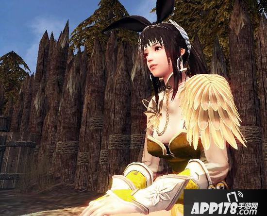 洛奇英雄传永恒伊菲妹子套装 黄金碧莲套装展示