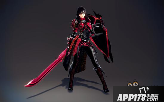 洛奇英雄传永恒盾娘混搭潇洒帅气 别有一番风味