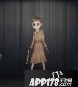 第五人格空军魔术师谁才是人皇 空军魔术师对比分析