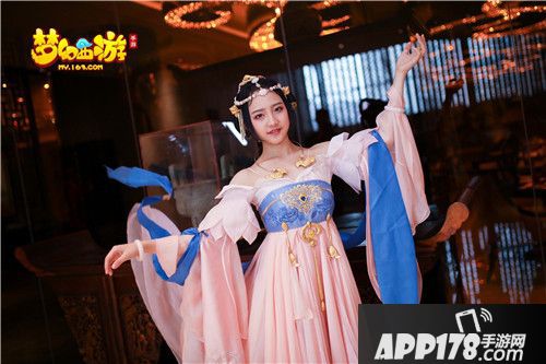 梦幻西游360度时装