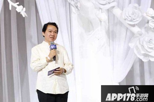 云裳羽衣发布会圆满落幕 体验店落地北京三里屯