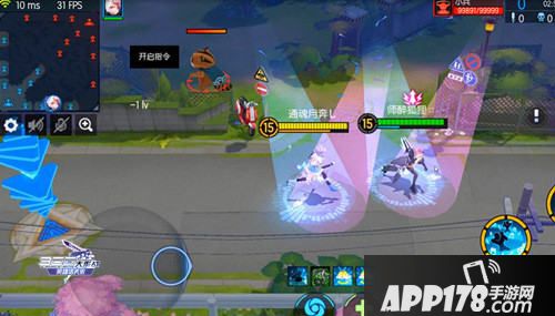 洛天依献唱300大作战手游