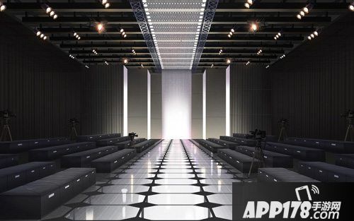 恋世界新版本女王的衣橱上架