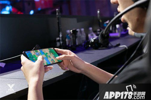 荒野乱斗明星邀请赛结束