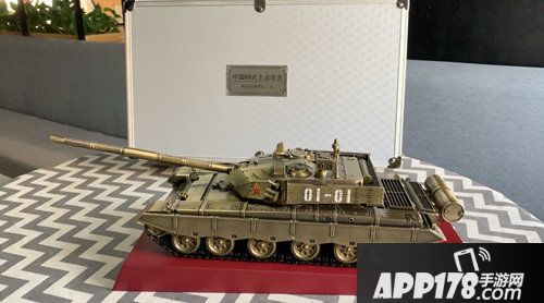 我的坦克我的团cg大片今日曝光