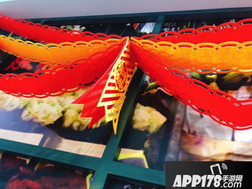 恋与制作人元旦多重福利来袭