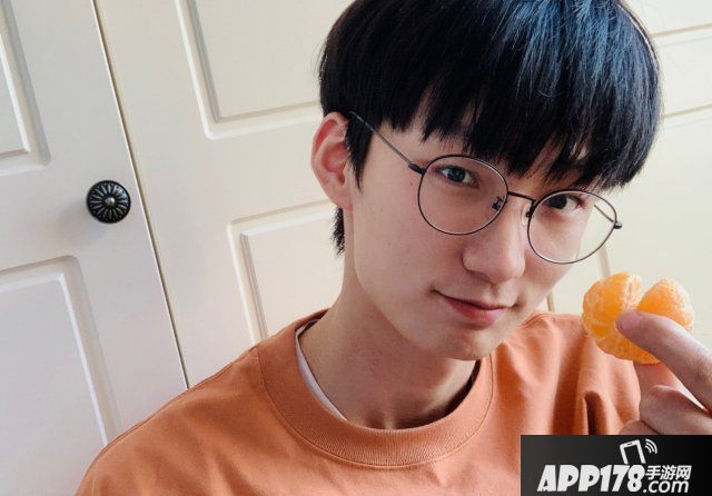 春日海棠入梦来！《梦幻西游》电脑版“赵海棠”直播即将开始