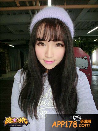 娇羞清纯易推倒《魔力时代》进击的萌妹