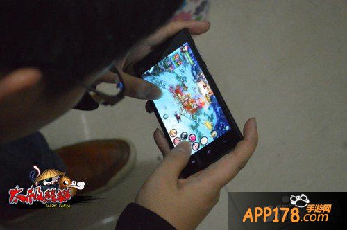 魅影狐仙女神出炉 《太极熊猫》邀谈幸运玩家