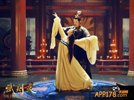 华美登基 《武媚娘传奇》帝王时装限时登场