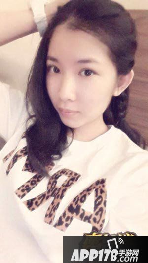 魔力时代美女玩家