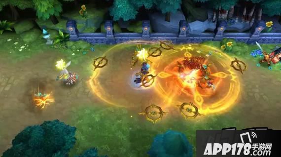 金轮分内外两圈，内圈伤害是外圈的两倍