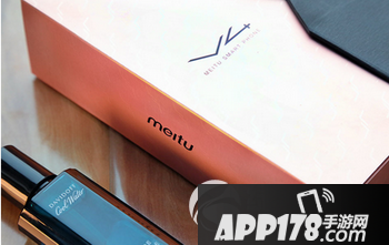 美图v4和iphone6s plus哪个好用 iphone6s plus和美图v4对比