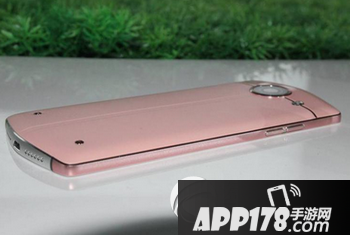 美图v4和美图m4有什么区别 美图m4和美图v4对比1