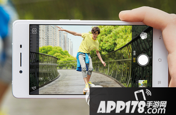 oppo r7和find7哪个好用 oppo find7和oppo r7对比1