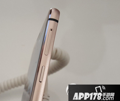 酷派锋尚max怎么样 酷派锋尚max评测4