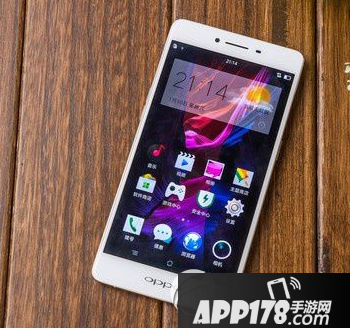 oppo r7s plus和oppo r7哪个好用 oppo r7和oppo r7s plus对比1