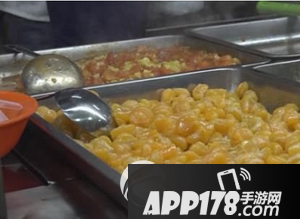 维c炒维c是什么菜 维c炒维c河南一高校奇葩菜受赞