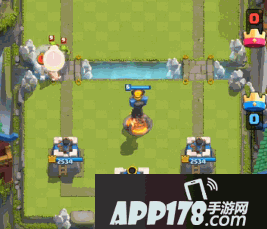 皇室战争跳猪技巧教学