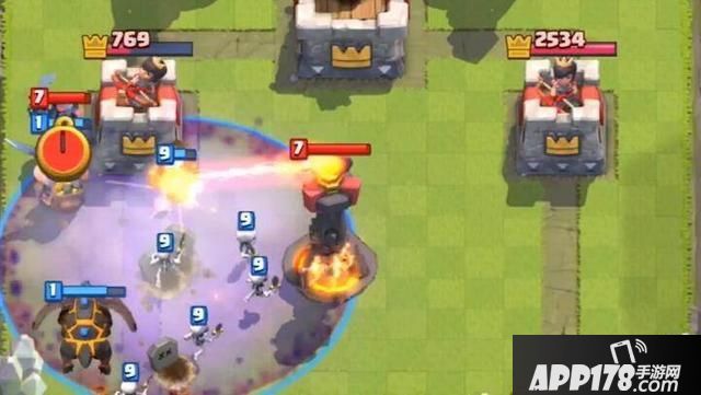 单卡分析：皇室战争破土而出的法术骷髅招魂