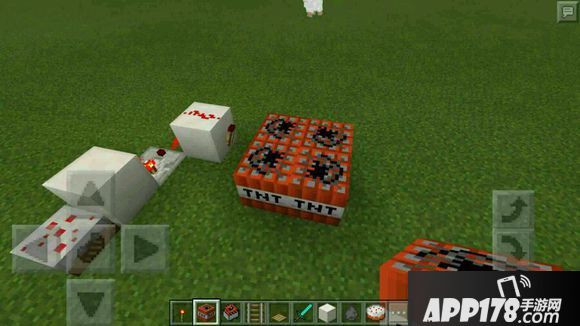 我的世界手机版蛋糕陷阱 红石陷阱制作教程