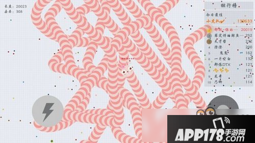 贪吃蛇大作战高分截图第13期：猥琐也难逃一死