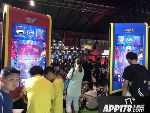 皇室战争亚洲皇冠杯