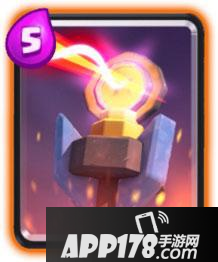 皇室<a href=http://www.app178.com/list-0-7-0-0-1.html target=_blank class=infotextkey>战争</a>地狱塔VS地狱飞龙 伤害王者之争