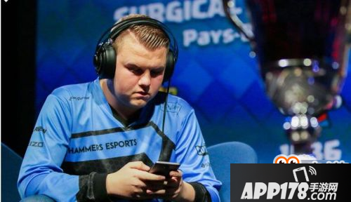 皇室战争欧洲第一大神20胜卡组推荐