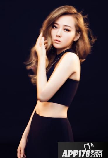 <a href=http://www.app178.com/list-0-1-0-0-1.html target=_blank class=infotextkey>三国</a>志2017上线