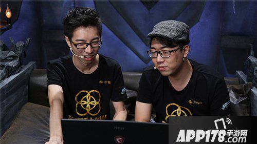 炉石传说双人现开赛冰封王座篇 首日比赛战报