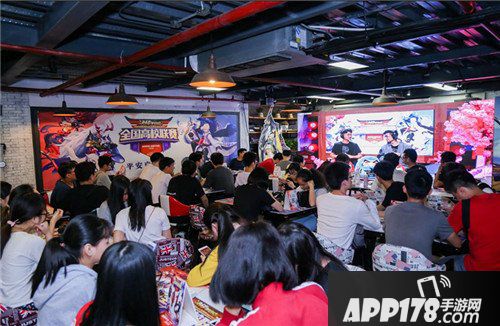 决战平安京春樱花落锣鼓响 高校联赛武汉站冠军诞生