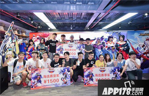 决战平安京春樱花落锣鼓响 高校联赛武汉站冠军诞生