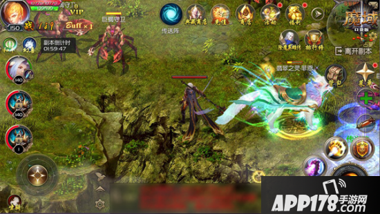 解锁福利新姿势！《魔域口袋版》四月福利井喷