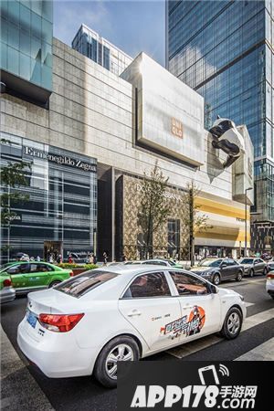 少女前线主题痛车