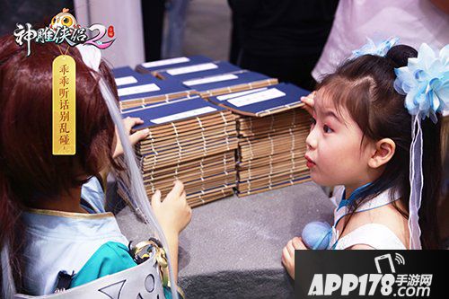 小笼包传授武功？回顾神雕侠侣2手游CJ用力过萌的瞬间