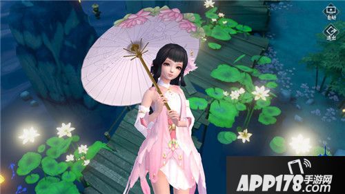 花与剑李清荷首曝