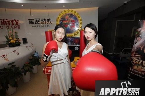 小冰冰传奇挑战赛首站告捷