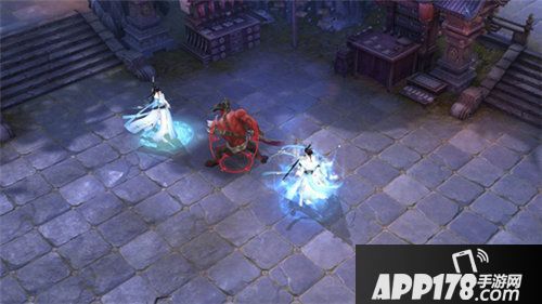 镇魔曲星策灵狐三态首曝