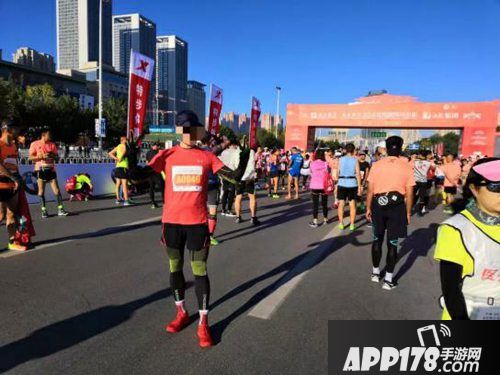 流星蝴蝶剑手游重燃武侠梦火爆