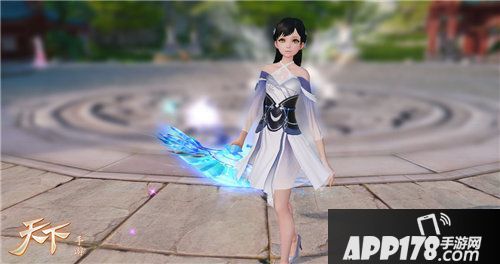 天下手游宝藏时装换上仙女裙