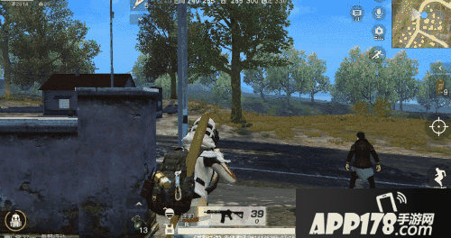 荒野行动榴弹发射器使用技巧