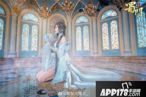 蜀门手游洛天依绝美cos集锦