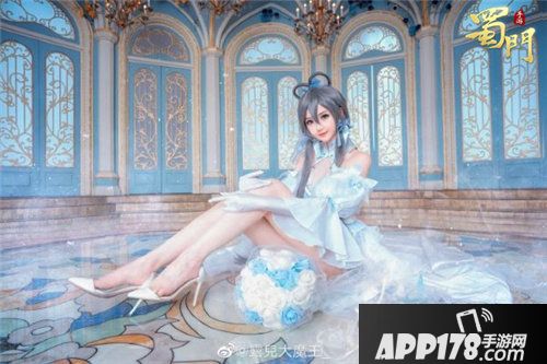 蜀门手游洛天依绝美cos集锦