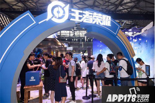 王者荣耀峡谷开放日cj落幕