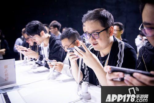 英雄联盟手游曝光